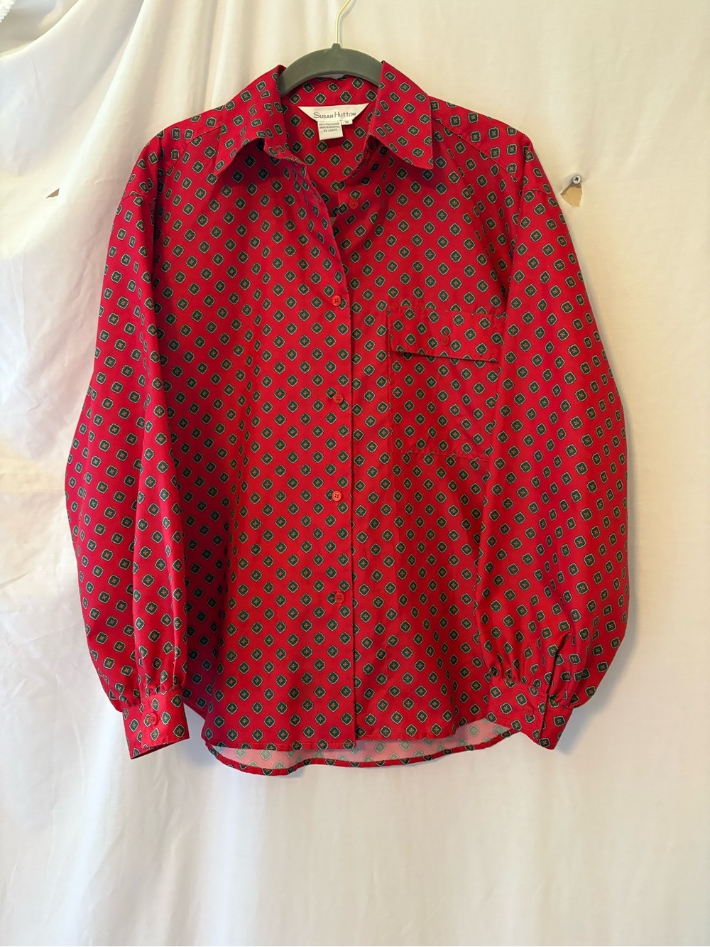 Vintage Susan Hutton Red Geometric Button-Down Blouse
